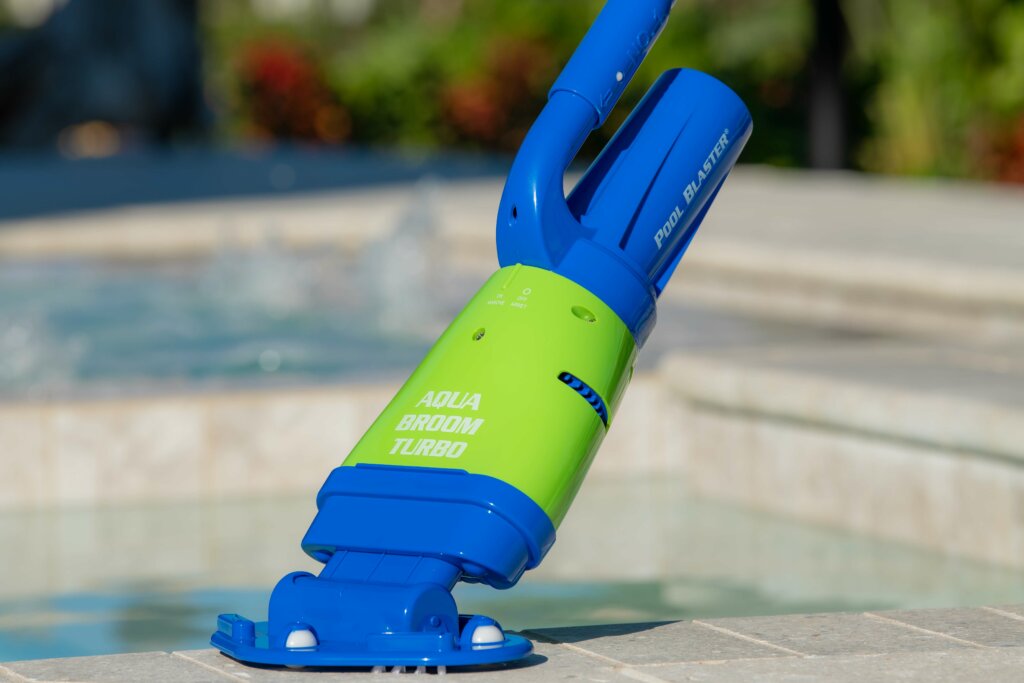Pool Blaster® Aqua Broom Turbo Water Tech New