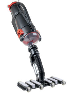 Hoseless, cordless Precision 2.0 Professional Pool Cleaner